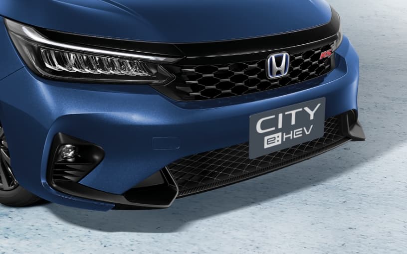 Front Grille with RS symbolic and LED Headlight